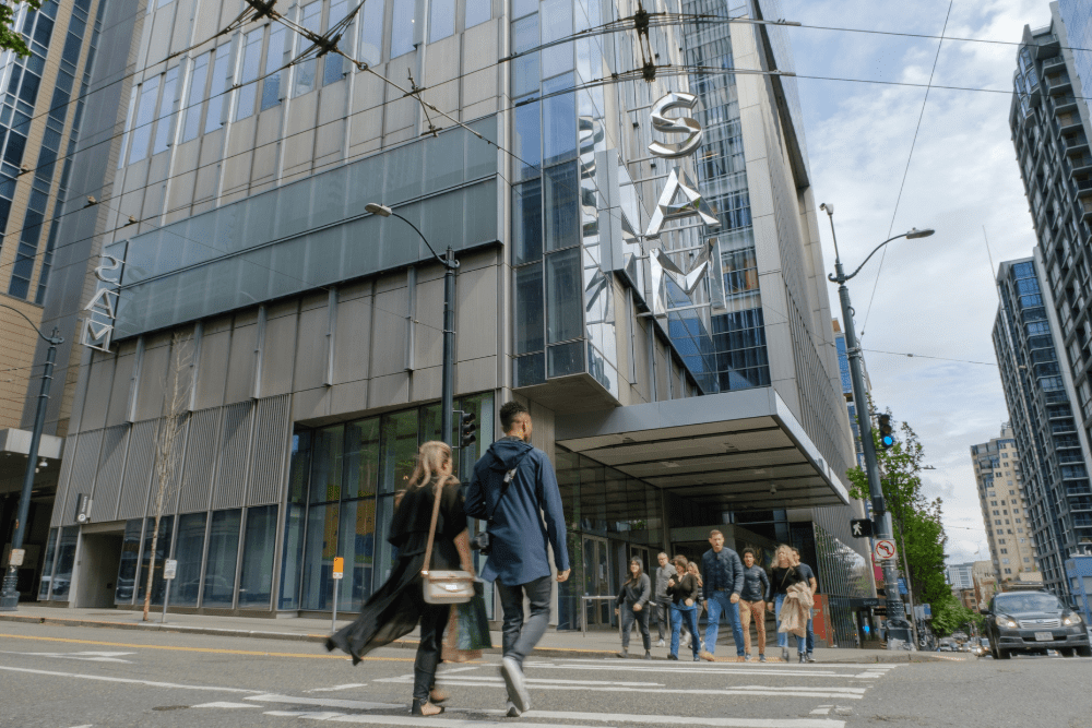 Seattle's Rainy Day Activities - Seattle Art Museum SAM - Chelsea Leingang