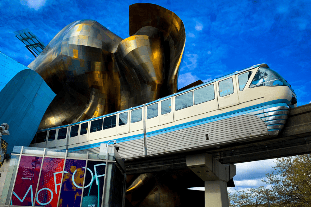 Seattle Sports and Entertainment - Seattle Center Monorail - Maya Fraser Philbin